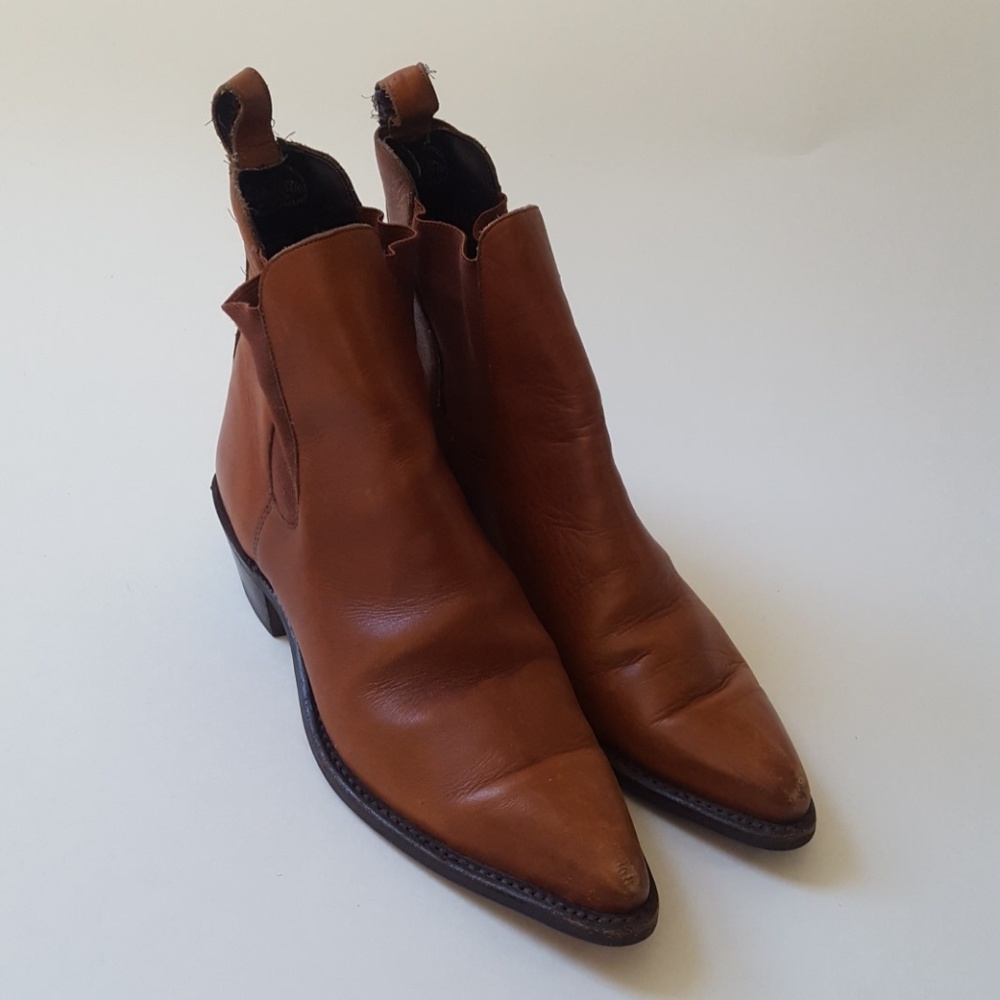 Vittorio Ricci Brown Cowboy Ankle Boots